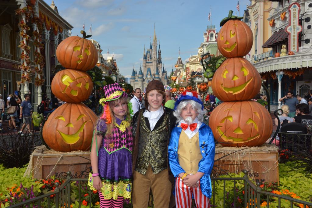 mk_tsholiday_7504557059